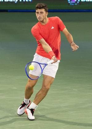 Luca Nardi ITA , Dubai Duty Free Tennis Championships, Dubai, U A E Tennis Dubai Tennis Championships 2025 ATP 500 Dubai Duty Free Tennis Stadium Dubai United Arab Emirates 27 February 2025 Copyright: xJuergenxHasenkopfx