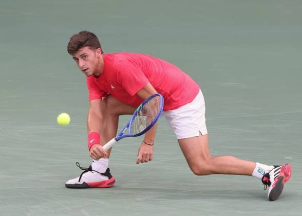 Luca Nardi ITA , Dubai Duty Free Tennis Championships, Dubai, U A E Tennis Dubai Tennis Championships 2025 ATP 500 Dubai Duty Free Tennis Stadium Dubai United Arab Emirates 27 February 2025 Copyright: xJuergenxHasenkopfx
