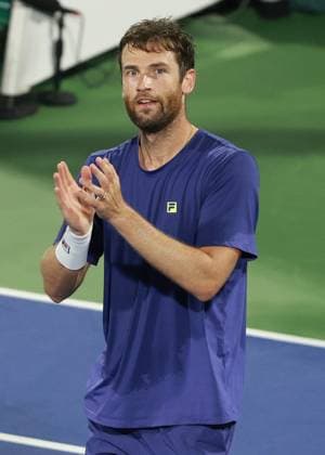Quentin Halys applauds the fans after his victory,Applause, Dubai Duty Free Tennis Championships, Dubai, U A E Copyright: xJuergenxHasenkopfx