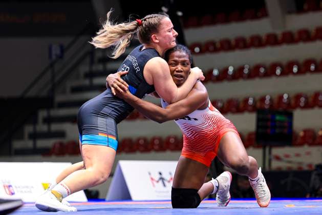 Sport Themen der Woche KW09 Sport Bilder des Tages Wrestling Muhamet Malo Ranking Series 2025 62kg WW - Adaugo Diana Nwachukwu (USA) df. Anne Beatrice Nuernberger (GER) *** Wrestling Muhamet Malo Ranking Series 2025 62kg WW Adaugo Diana Nwachukwu USA df Anne Beatrice Nuernberger GER