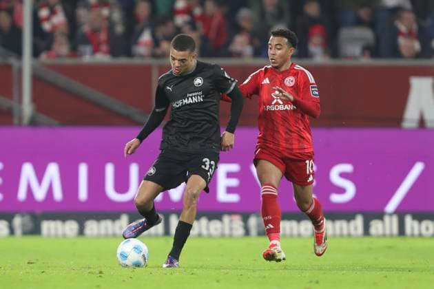 Maximilian Dietz SpVgg Greuther Fürth and Mayron van Brederode Fortuna Duesseldorf battle for the ball during the 2 Bundesliga match between Fortuna Düsseldorf and SpVgg Greuther Fürth at Merkur Spiel Arena on February 28, 2025 in Düsseldorf, Germany, Germany Photo by Oliver Kaelke DeFodi Images Maximilian Dietz SpVgg Greuther Fürth and Mayron van Brederode Fortuna Duesseldorf battle for the ball during the 2 Bundesliga match between Fortuna Düsseldorf and SpVgg Greuther Fürth at Merkur Spiel Arena on February 28, 2025 in Düsseldorf, Germany Photo by Oliver Kaelke DeFodi Images DFB DFL REGULATIONS PROHIBIT ANY USE OF PHOTOGRAPHS AS IMAGE SEQUENCES AND OR QUASI VIDEO Photo by Oliver Kaelke DeFodi Images