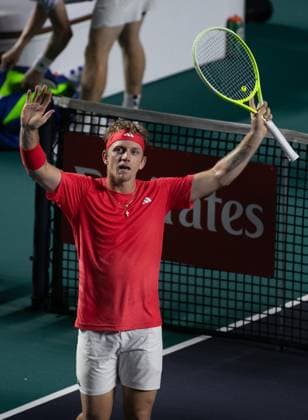 (250301) -- ACAPULCO, March 1, 2025 -- Alejandro Davidovich Fokina of Spain celebrates after winning the singles semifinal match against Denis Shapovalov of Canada at the 2025 ATP, Tennis Herren Mexican Open tennis tournament in Acapulco, Mexico, Feb. 28, 2025. ) (SP)MEXICO-ACAPULCO-TENNIS-ATP-MEXICAN OPEN-SINGLES-SEMIFINAL LixMengxin 