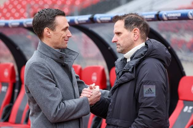 H96 Sportchef Marcus Mann and FCN Sportchef Joti Chatzialexiou welcome each other, 1 FC Nuernberg vs Hannover 96, Fußball, 2 Bundesliga, 24 Spieltag, 01 03 2025 DFB regulations prohibit any use of photographs as image sequences and or quasi video Nuernberg Bayern Germany Copyright: xkolbert-press MartinxAgüerax