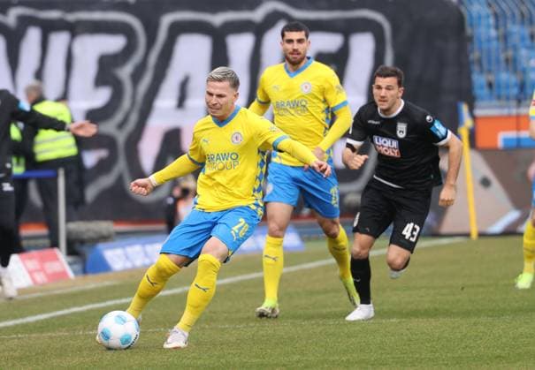 Eintracht BS vs SSV Ulm 1846 Braunschweig, 01 03 2025, Football, Season 24 25, 2 Bundesliga, 24 Matchday, Eintracht Braunschweig vs SSV Ulm 1846, Picture shows Lino Tempelmann BTSV, 20 Braunschweig