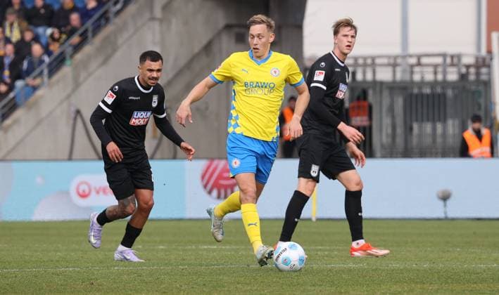 Eintracht BS vs SSV Ulm 1846 Braunschweig, 01 03 2025, Football, Season 24 25, 2 Bundesliga, 24 Matchday, Eintracht Braunschweig vs SSV Ulm 1846, Picture shows Julian Baas BTSV, 16 Braunschweig