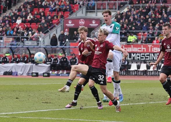 01 03 2025 Soccer season 2024 2025 2 Soccer Bundesliga 24 Matchday 1 FC Nürnberg FCN Club Hannover 96 H96 Sportfoto Zink DaMa xdaxmax DFL regulations prohibit any use of photographs as image sequences and or quasi video only for editorial use Tim Janisch 32, 1 FC Nürnberg FCN clarifies before Phil Neumann 5, Hannover 96 H96