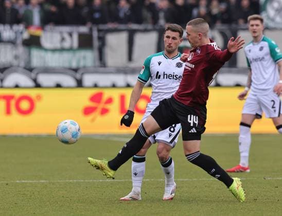 01 03 2025 Soccer Season 2024 2025 2 Soccer Bundesliga 24 Matchday 1 FC Nürnberg FCN Club Hannover 96 H96 Sportfoto Zink DaMa xdaxmax DFL regulations prohibit any use of photographs as image sequences and or quasi video only for editorial use Enzo Leopold 8, Hannover 96 H96 Ondrej Karafiat 44, 1 FC Nürnberg FCN