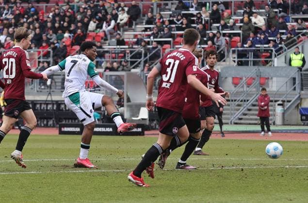 01 03 2025 Soccer Season 2024 2025 2 Soccer Bundesliga 24 Matchday 1 FC Nürnberg FCN Club Hannover 96 H96 Sportfoto Zink DaMa xdaxmax DFL regulations prohibit any use of photographs as image sequences and or quasi video only for editorial use Jessic Ngankam 7, Hannover 96 H96 with goal shot