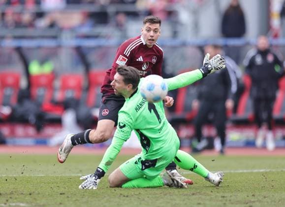 01 03 2025 Soccer Season 2024 2025 2 Soccer Bundesliga 24 Matchday 1 FC Nürnberg FCN Club Hannover 96 H96 Sportfoto Zink DaMa xdaxmax DFL regulations prohibit any use of photographs as image sequences and or quasi video only for editorial use Stefanos Tzimas 9, 1 FC Nürnberg FCN mit Torschuss gg Ron Robert Zieler 1, Hannover 96 H96