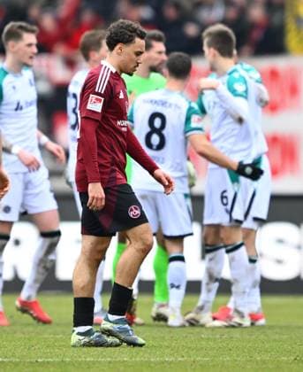 01 03 2025 Soccer Season 2024 2025 2 Soccer Bundesliga 24 Matchday 1 FC Nürnberg FCN Club Hannover 96 H96 Sportfoto Zink xwoxzix DFL regulations prohibit any use of photographs as image sequences and or quasi video only for editorial use Rafael Lubach 18, 1 FC Nürnberg FCN disappointed Disappointment after the end of the match