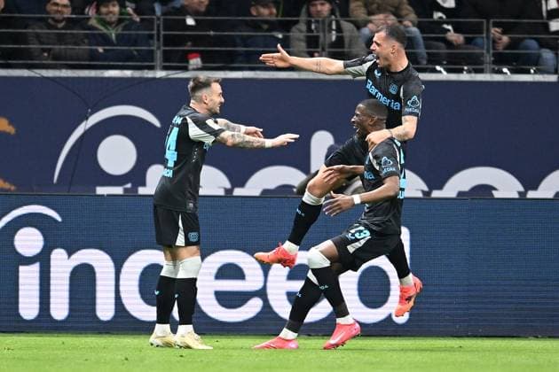Bilder des Jahres 2025, Sport 03 März Sport Themen der Woche KW09 Fußball 1. Bundesliga 24. Spieltag Eintracht Frankfurt - Bayer 04 Leverkusen am 01.03.2025 im Deutsche Bank Park in Frankfurt Torjubel zum 0:2 durch Nordi Mukiele ( Leverkusen ) DFL regulations prohibit any use of photographs as image sequences and or quasi-video. *** Soccer 1 Bundesliga 24 Matchday Eintracht Frankfurt Bayer 04 Leverkusen on 01 03 2025 at Deutsche Bank Park in Frankfurt Goal celebration to 0 2 by Nordi Mukiele Leverkusen DFL regulations prohibit any use of photographs as image sequences and or quasi video xJKx