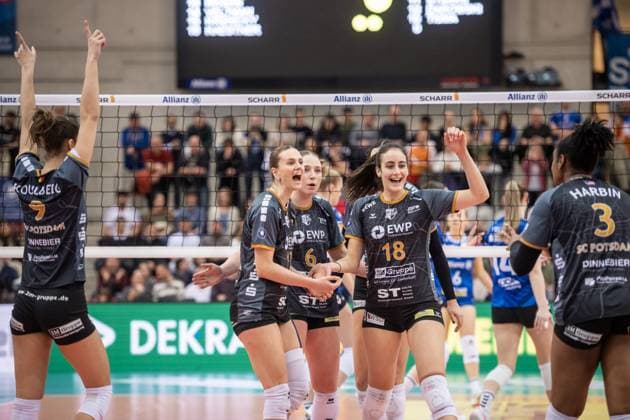 Jubilation at SC Potsdam GER, Allianz MTV Stuttgart SC Potsdam, Volleyball Bundesliga, VBL, 2024 2025 season, 01 03 2025 GER, Allianz MTV Stuttgart SC Potsdam, Volleyball Bundesliga, VBL, 2024 2025 season, 01 03 2025 Stuttgart Copyright: xSandyxDinkelackerx EP_SDR