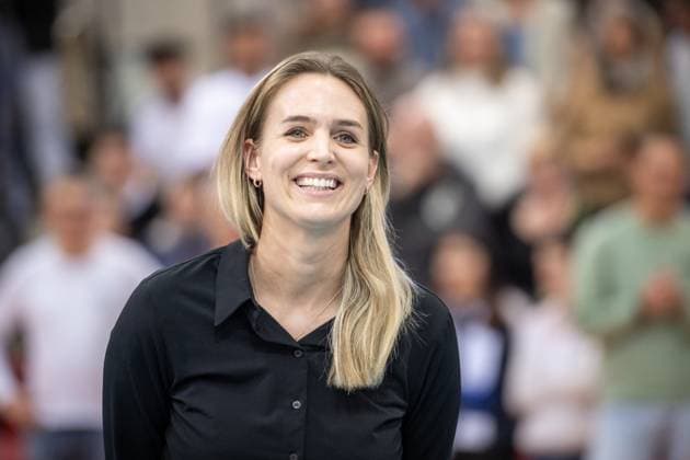 Kim Oszvald Renkem at the farewell ceremony in Stuttgart GER, Allianz MTV Stuttgart SC Potsdam, Volleyball Bundesliga, VBL, 2024 2025 season, 01 03 2025 GER, Allianz MTV Stuttgart SC Potsdam, Volleyball Bundesliga, VBL, 2024 2025 season, 01 03 2025 Stuttgart Copyright: xSandyxDinkelackerx EP_SDR