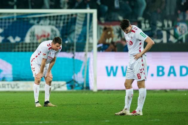 2 Soccer Bundesliga, Karlsruher SC 1 FC Köln 01 03 2025 Dominique Heintz 1 FC Köln, 3 , Eric Martel 1 FC Köln, 6 frustrated after final whistle 2 Soccer Bundesliga, Karlsruher SC 1 FC Köln, Karlsruhe, BBBank Wildpark on 01 03 2025 DFL REGULATIONS PROHIBIT ANY USE OF PHOTOGRAPHS AS IMAGE SEQUENCES AND OR QUASI VIDEO Copyright: xBEAUTIFULxSPORTS Wunderlx