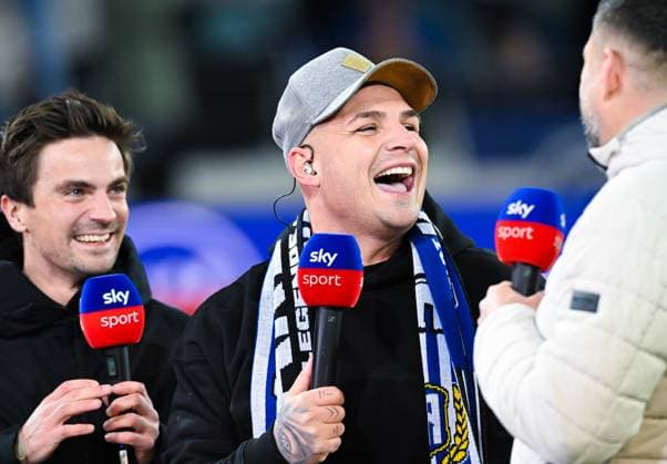 Pietro Lombardi laughs during a Sky interview during the 2 Bundesliga match between Karlsruher SC and 1 FC Köln at BBBank Wildpark on March 01, 2025 in Karlsruhe, Germany Photo by DeFodi Silas Schüller Pietro Lombardi laughs during an interview during the 2 Bundesliga match between Karlsruher SC and 1 FC Köln at BBBank Wildpark on March 1, 2025 in Karlsruhe, Germany Photo by DeFodi Silas Schüller DFB DFL REGULATIONS PROHIBIT ANY USE OF PHOTOGRAPHS AS IMAGE SEQUENCES AND OR QUASI VIDEO Photo by Silas Schueller DeFodi Images