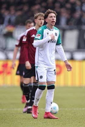 Jannik Rochelt, HÂ 96, in the second round match of the 2024 2025 season between 1 FC Nuremberg and Hannover 96 1 2 in Nuremberg 01 03 2025