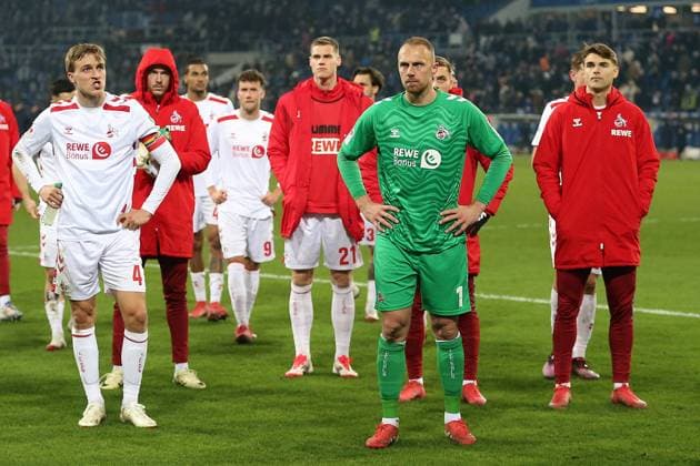01 03 2025, xrekx, Soccer 2 Bundesliga, Karlsruher SC 1 FC Köln v l The team on the way to the fans disappointed, disappointed, sad, frustrated, looks disappointed, sad, frustrated Timo Hübers Huebers 1 FC Koeln DFL DFB REGULATIONS PROHIBIT ANY USE OF PHOTOGRAPHS as IMAGE SEQUENCES and or QUASI VIDEO Karlsruhe