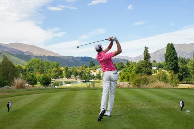 GOLF NEW ZEALAND OPEN, Australia?s Elvis Smylie during the fourth round of the New Zealand Open at Millbrook Resort in Queenstown, New Zealand, Sunday, March 2, 2025. ( NO ARCHIVING, EDITORIAL USE ONLY, NO USE IN BOOKS WITHOUT CONSENT QUEENSTOWN NEW ZEALAND  Copyright: xMichaelxThomasx 20250302115444117965