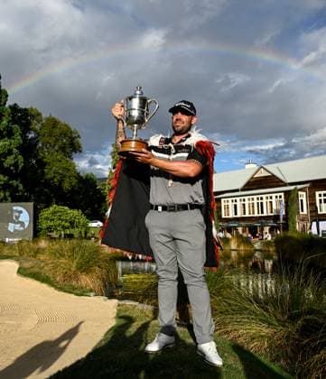 GOLF NEW ZEALAND OPEN, Australia s Ryan Peake poses for a photograph after winning the New Zealand Open at Millbrook Resort in Queenstown, New Zealand, Sunday, March 2, 2025. ( NO ARCHIVING, EDITORIAL USE ONLY, NO USE IN BOOKS WITHOUT CONSENT QUEENSTOWN NEW ZEALAND  Copyright: xAndrewxCornagax 20250302173469670950