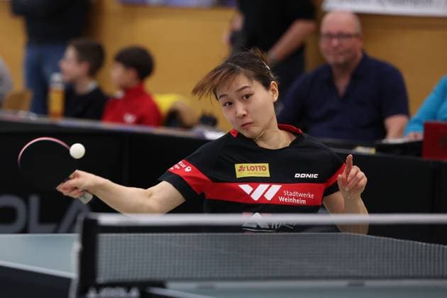 2025 03 01 Table tennis women 1 Bundesliga TSV 1909 Langstadt TTC 1946 Weinheim v l , Weishan Liu TTC 1946 Weinheim Table tennis women 1 Bundesliga plays a forehand Copyright: JoaquimxFerreira