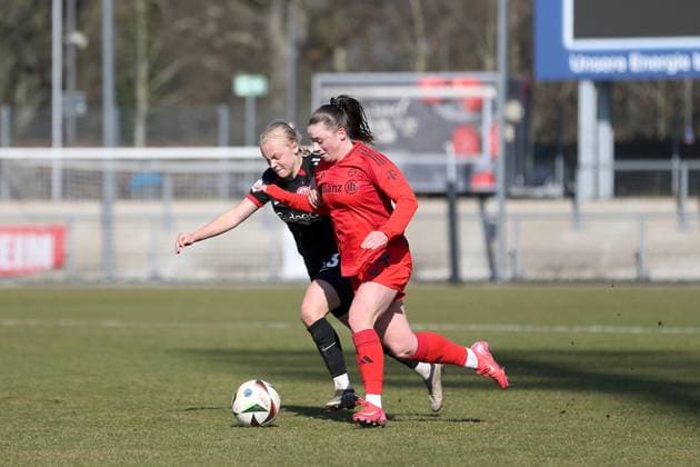 02 03 2025, Women, Soccer, Season 2024 2025, 2 Women Bundesliga, Matchday 16 Eintracht Frankfurt II FC Bayern Muenchen II Maria Plattner 18, FC Bayern Muenchen II and Keira Bednorz 23, Eintracht Frankfurt II Frankfurt am Main Stadion am Brentanobad Hessen Germany