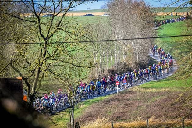 The pack of riders pictured in action during the Kuurne-Brussels-Kuurne one day cycling race, 196,9 km from Kuurne to Kuurne via Brussels, Sunday 02 March 2025. DIRKxWAEM  x114001156x