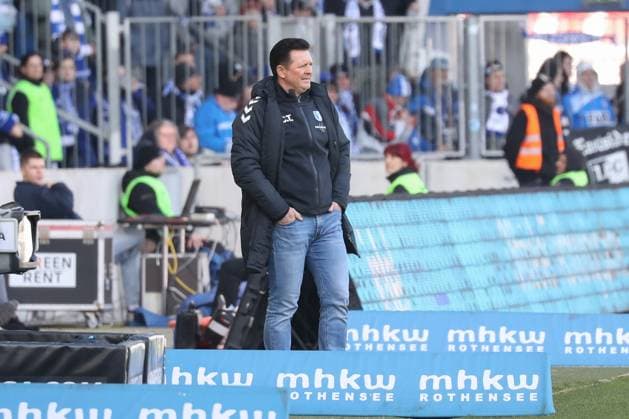 02 03 2025, xgox, Soccer 2 Bundesliga, 1 FC Magdeburg SV Darmstadt 98 emspor, v l Christian Titz Magdeburg, Coach DFL DFB REGULATIONS PROHIBIT ANY USE OF PHOTOGRAPHS as IMAGE SEQUENCES and or QUASI VIDEO Magdeburg