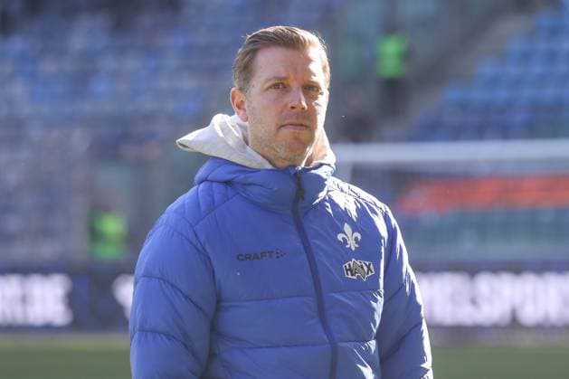 02 03 2025, xgox, Soccer 2 Bundesliga, 1 FC Magdeburg SV Darmstadt 98 emspor, v l Florian Kohfeldt Darmstadt, Trainer DFL DFB REGULATIONS PROHIBIT ANY USE OF PHOTOGRAPHS as IMAGE SEQUENCES and or QUASI VIDEO Magdeburg