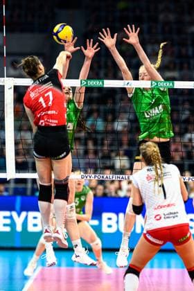 Lorena Lorber Fijok Dresdner SC 17 smashes in the DVV Cup Final 2025 in the SAP Arena, Mannheim Copyright: HMBxMedia JonasxDinger