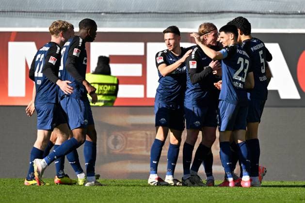 Paderborn, Home Deluxe Arena, 02 03 25, GER, Herren, 2 Bundesliga, Saison 2024 2025, SC Paderborn 07 Hamburger SV Bild Adriano GRIMALDI Paderborn jubilates after his goal for 2 0 DFL regulations prohibit any use of photographs as image sequences and or quasi video NRW Germany