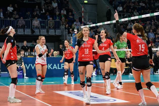 Sarah Straube No. 18, set play, Dresdner SC 1898 DVV Cup Final 2025 Women, Manheim on 02 03 2025 Copyright: xBEAUTIFULxSPORTS PeterxWeberx