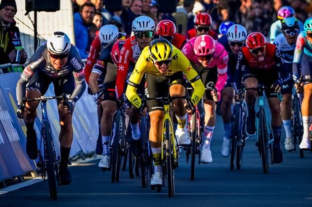 Belgian Jasper Philipsen of Alpecin-Deceuninck and Dutch Olav Kooij of Team Visma-Lease a Bike sprint to the finish of the Kuurne-Brussels-Kuurne one day cycling race, 196,9 km from Kuurne to Kuurne via Brussels, Sunday 02 March 2025. ERICxLALMAND  x114023319x