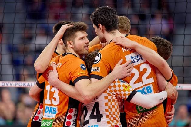 Berlin Recycling Volleys GER, BERLIN RECYCLING Volleys SWD powervolleys Dueren, Volleyball, DVV Pokalfinale Maenner 2025, 02 03 25 GER, BERLIN RECYCLING Volleys SWD powervolleys Dueren, Volleyball, DVV Pokalfinale Maenner 2025, 02 03 25 Mannheim Copyright: xEibner-Pressefoto GeraldxOelze-dexStoppanyx EP-ODS