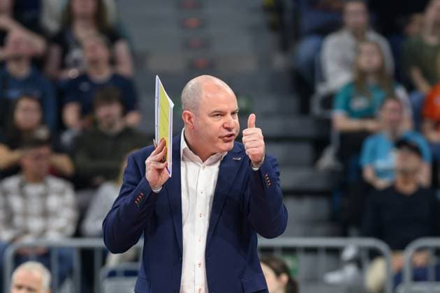 Joel Banks Coach, BERLIN RECYCLING Volleys DVV Cup Final 2025 Men, Manheim on 02 03 2025 Copyright: xBEAUTIFULxSPORTS PeterxWeberx