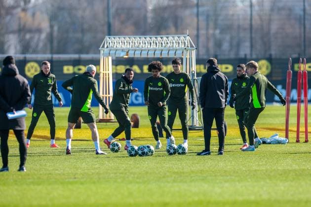 03 03 2025, Final training session for the UEFA Champions League match between Borussia Dortmund and OSC Lille, f l Maximilian Beier Borussia Dortmund , Julian Ryerson Borussia Dortmund , Julien Duranville Borussia Dortmund , Karim Adeyemi Borussia Dortmund , Giovanni Reyna Borussia Dortmund , Yan Couto Borussia Dortmund , Daniel Svensson Borussia Dortmund , Dortmund training ground Borussia Dortmund NRW Germany xRHR PHOTO DEx Copyright: DennisxEwert RHR-FOTOx RHR-FOTO DE