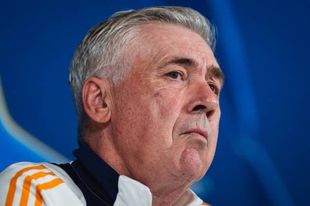 UEFA Champions League 2024 25 Round of 16 First Leg: Real Madrid CF Training Session and press conference, PK, Pressekonferenz Carlo Ancelotti, head coach of Real Madrid CF, seen speaking during the UEFA Champions League 2024 25 League Round of 16 First Leg Training Session And Press Conference at Ciudad Real Madrid on March 03, 2025 in Valdebebas, Spain. Valdebebas Ciudad Real Madrid Madrid Spain Copyright: xAlbertoxGardinx AGardin_20250303_Champ_Real_Madrid_PC_0164