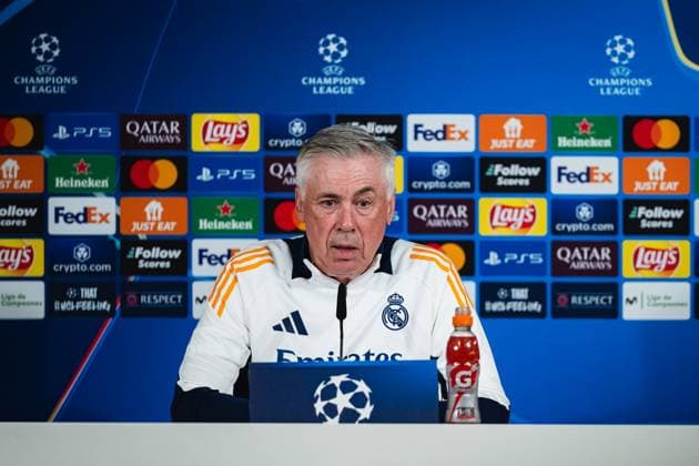 UEFA Champions League 2024 25 Round of 16 First Leg: Real Madrid CF Training Session and press conference, PK, Pressekonferenz Carlo Ancelotti, head coach of Real Madrid CF, seen speaking during the UEFA Champions League 2024 25 League Round of 16 First Leg Training Session And Press Conference at Ciudad Real Madrid on March 03, 2025 in Valdebebas, Spain. Valdebebas Ciudad Real Madrid Madrid Spain Copyright: xAlbertoxGardinx AGardin_20250303_Champ_Real_Madrid_PC_0165