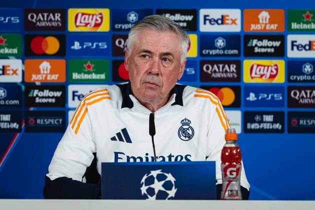 UEFA Champions League 2024 25 Round of 16 First Leg: Real Madrid CF Training Session and press conference, PK, Pressekonferenz Carlo Ancelotti, head coach of Real Madrid CF, seen speaking during the UEFA Champions League 2024 25 League Round of 16 First Leg Training Session And Press Conference at Ciudad Real Madrid on March 03, 2025 in Valdebebas, Spain. Valdebebas Ciudad Real Madrid Madrid Spain Copyright: xAlbertoxGardinx AGardin_20250303_Champ_Real_Madrid_PC_0168