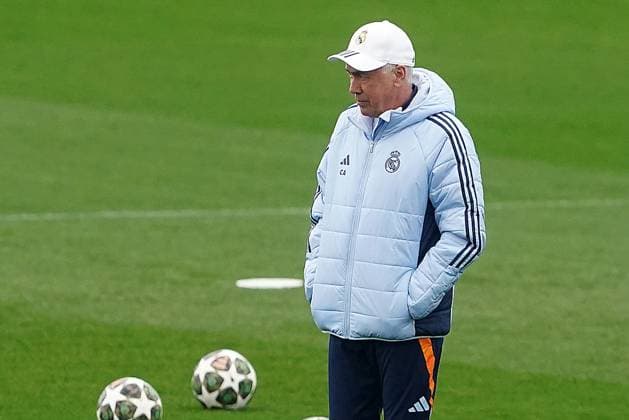 REAL MADRID CF v ATLETICO DE MADRID. CHAMPIONS LEAGUE 2024 2025. ROUND OF 16. 1ST LEG. Real Madrid CF s coach Carlo Ancelotti during the training session prior to the first leg of the Champions League Round of 16 against Atletico de Madrid. March 3, 2025. (ALTERPHOTOS Acero) MadridSpain  Copyright: xAcerox