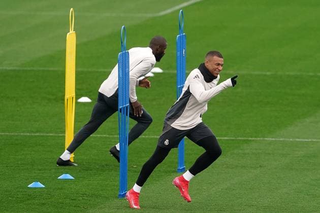 REAL MADRID CF v ATLETICO DE MADRID. CHAMPIONS LEAGUE 2024 2025. ROUND OF 16. 1ST LEG. Real Madrid CF s Kylian Mbappe during the training session prior to the first leg of the Champions League Round of 16 against Atletico de Madrid. March 3, 2025. (ALTERPHOTOS Acero) MadridSpain  Copyright: xAcerox