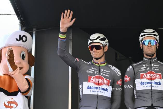 Dutch Mathieu van der Poel of Alpecin-Deceuninck (L) pictured at the start of the Ename Samyn Classic one day cycling race, 199,1km from Quaregnon to Dour on Tuesday 04 March 2025. TOM GOYVAERTS TomxGoyvaerts  x114212230x