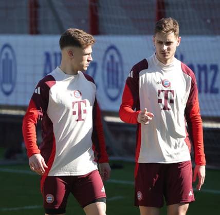 04 03 2025, Champions League, FC Bayern Muenchen final training, Football, Sport, in the picture Joshua Kimmich FC Bayern Muenchen and Josip Stanisic FC Bayern Muenchen