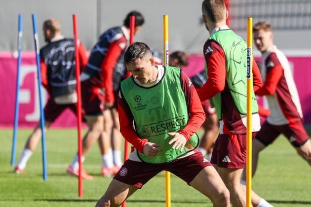 Joao Palhinha FC Bayern Muenchen, 16 at training, GER, Final training, FC Bayern Muenchen, Football, UEFA Champions League, Round of 16 first leg, 2024 2025 season, 04 03 2025, GER, Final training, FC Bayern Muenchen, Football, UEFA Champions League, Round of 16 first leg, 2024 2025 season, 04 03 2025 Muenchen Copyright: xEibner-Pressefoto JennixMaulx EP_JML