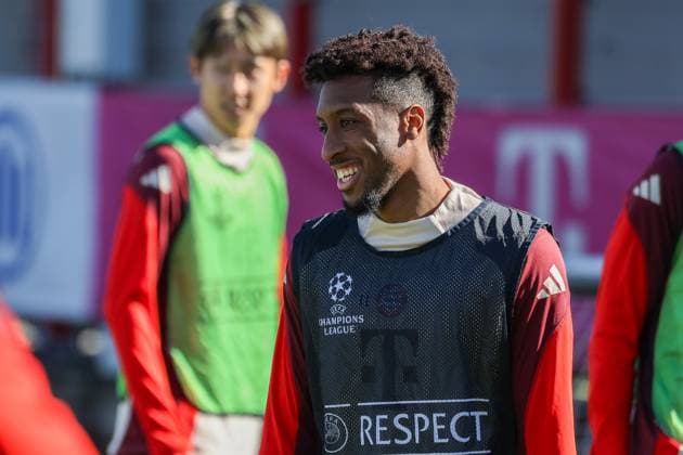 Kingsley Coman FC Bayern Muenchen, 11 laughing during training, good mood, GER, final training, FC Bayern Muenchen, football, UEFA Champions League, round of 16 first leg, 2024 2025 season, 04 03 2025, GER, final training, FC Bayern Muenchen, football, UEFA Champions League, round of 16 first leg, 2024 2025 season, 04 03 2025 Muenchen Copyright: xEibner-Pressefoto JennixMaulx EP_JML