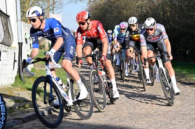 Samyn Classic 2025 DOUR, BELGIUM - MARCH 04 : Van Moer Brent (BEL) of Lotto, Van Der Poel Mathieu (NED) of Alpecin - Deceuninck, De Lie Arnaud (BEL) of Lotto pictured during the 57th edition of the Samyn cycling race, with start in Quaregnon and finish in Dour after 199km of racing on March 4, 2025 in Dour, Belgium, 04 03 2025 Dour Belgium  Copyright: xJanxDexMeuleneirx