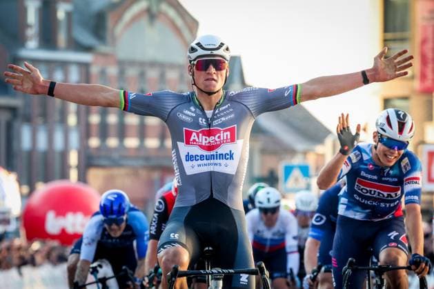 Bilder des Jahres 2025, Sport 03 März Sport Themen der Woche KW10 Sport Bilder des Tages Dutch Mathieu van der Poel of Alpecin-Deceuninck celebrates as he crosses the finish line to win the Ename Samyn Classic one day cycling race, 199,1km from Quaregnon to Dour on Tuesday 04 March 2025. TOM GOYVAERTS TomxGoyvaerts  x114221762x