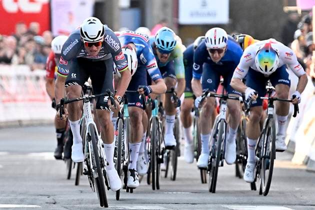 Samyn Classic 2025 DOUR, BELGIUM - MARCH 04 : Van Der Poel Mathieu (NED) of Alpecin - Deceuninck wins , Magnier Paul (BEL) of Soudal Quick-Step, Jeanniere Emilien (FRA) of Team TotalEnergies, Biermans Jenthe (BEL) of Ark a - B&B Hotels, Askey Lewis (GBR) of Groupama - FDJ pictured during the 57th edition of the Samyn cycling race, with start in Quaregnon and finish in Dour after 199km of racing on March 4, 2025 in Dour, Belgium, 04 03 2025 Dour Belgium  Copyright: xJanxDexMeuleneirx