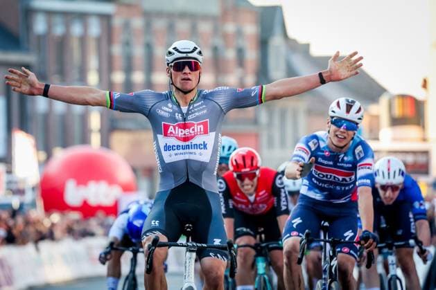 Dutch Mathieu van der Poel of Alpecin-Deceuninck celebrates as he crosses the finish line to win the Ename Samyn Classic one day cycling race, 199,1km from Quaregnon to Dour on Tuesday 04 March 2025. VIRGINIExLEFOUR  x114222969x