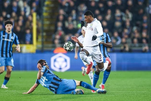 Club s Brandon Mechele and Aston Villa s Marcus Rashford pictured in action during a soccer game between Belgian Club Brugge KV and English Aston Villa FC, Tuesday 04 March 2025 in Brugge, the first leg of the 1 8 finals of the UEFA Champions League knockout phase. BRUNOxFAHY  x114227071x