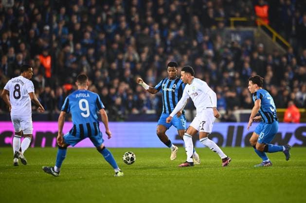 Club Brugge v Aston Villa - UEFA Champions League BRUGGE, BELGIUM - MARCH 04 : Onyedika Nwadike Raphael midfielder of Club Brugge, Rogers Morgan forward of Aston Villa in action during the UEFA Champions League 2024 25 round of 16 match first round between Club Brugge and Aston Villa on March 4, 2025 in Brugge, Belgium, 04 03 2025 Brugge Belgium  Copyright: xGvgx